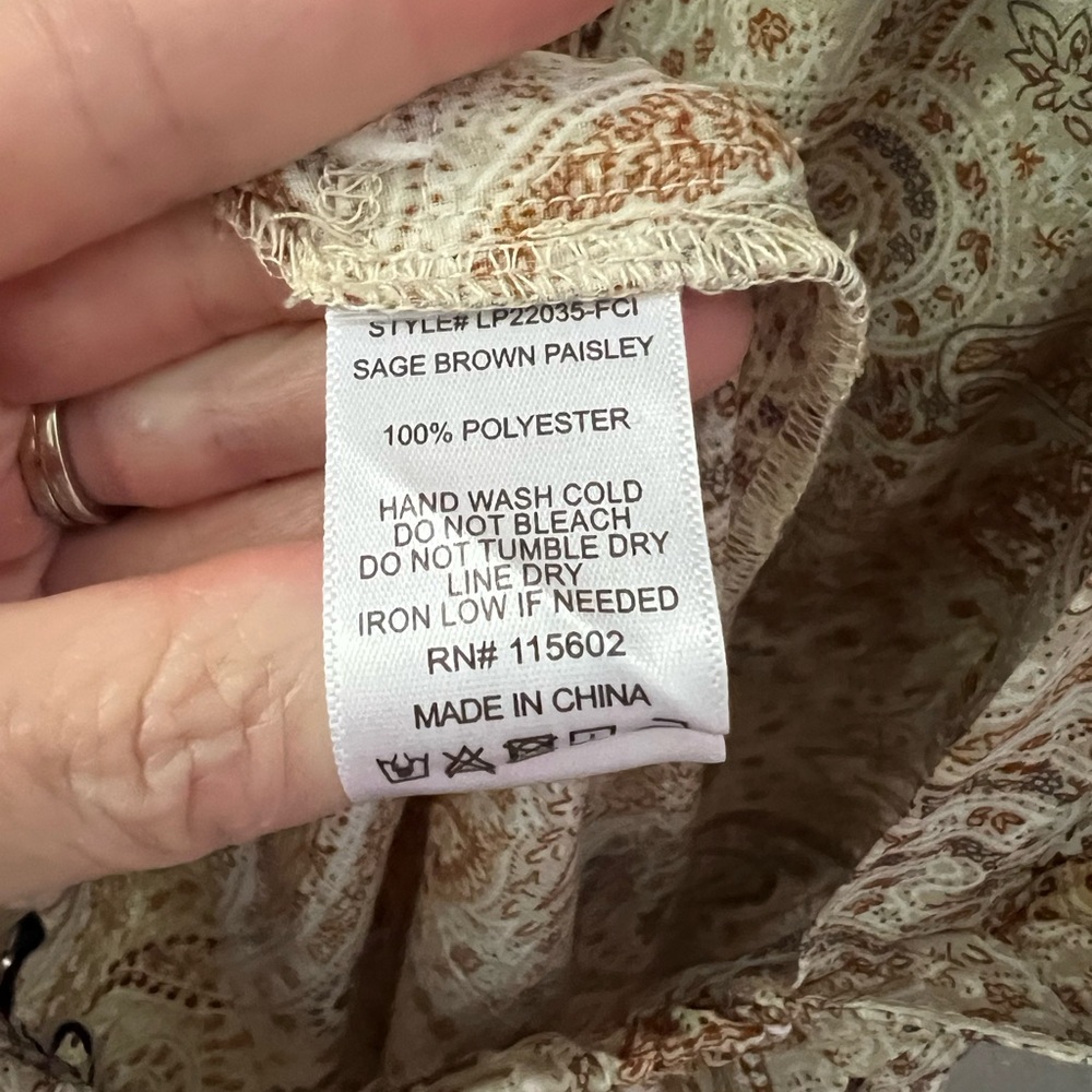 Lush Cream and Brown Paisley Jumpsuit Size Medium New - Picture 4 of 7